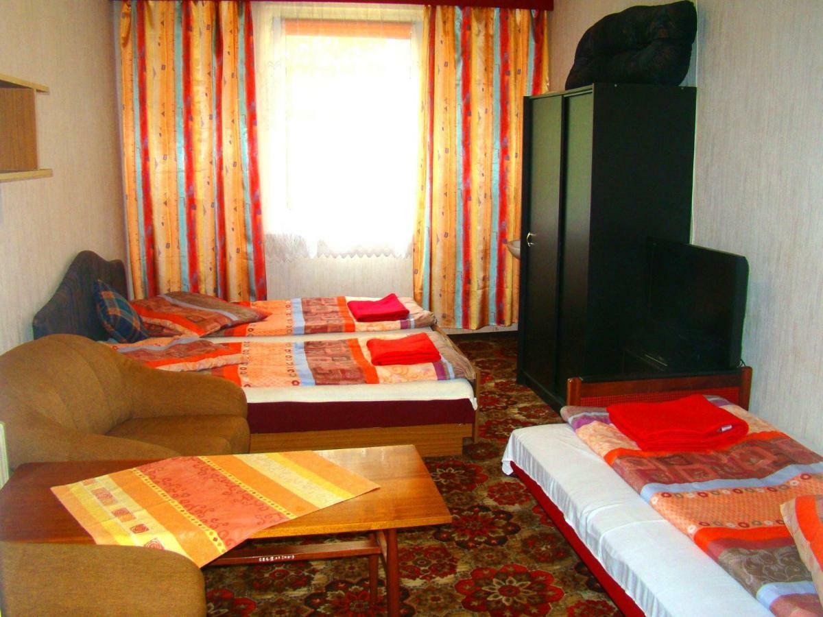 Osrodek Wypoczynkowy Oaza Hotel Kuznica Zbaska ภายนอก รูปภาพ