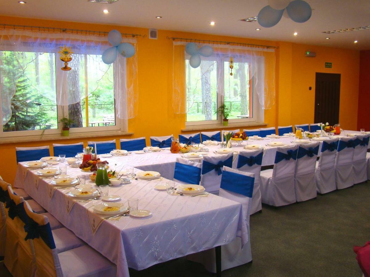 Osrodek Wypoczynkowy Oaza Hotel Kuznica Zbaska ภายนอก รูปภาพ