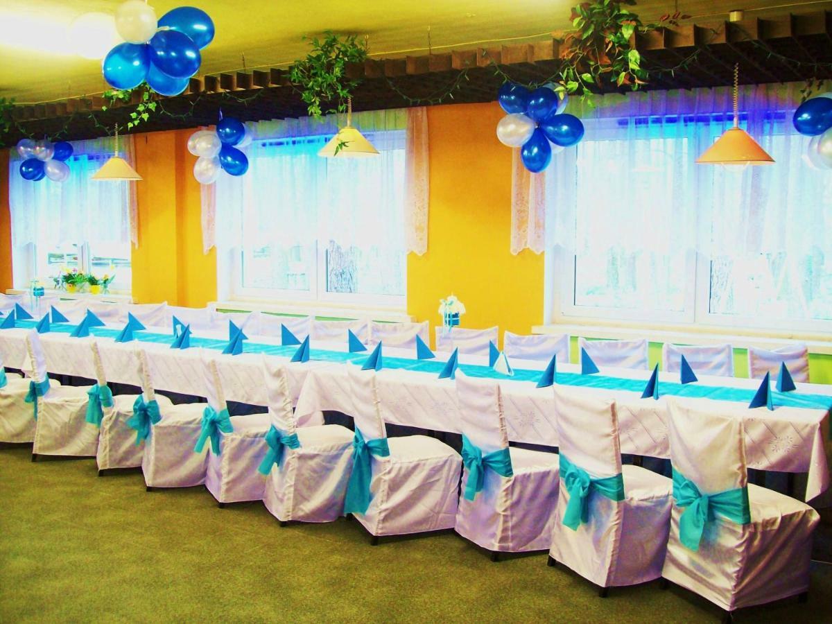 Osrodek Wypoczynkowy Oaza Hotel Kuznica Zbaska ภายนอก รูปภาพ